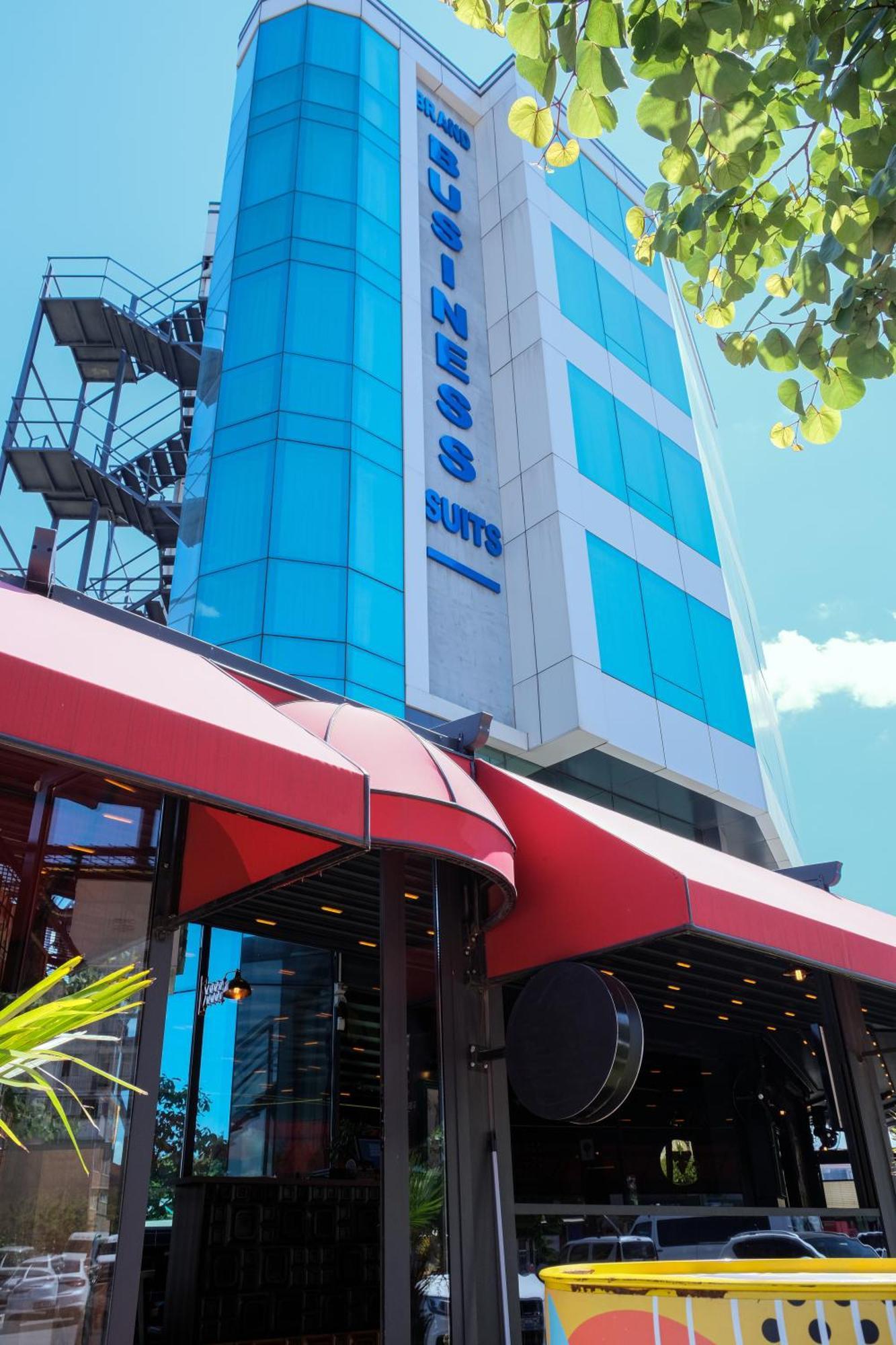 Brand Business Hotel Corlu Bagian luar foto