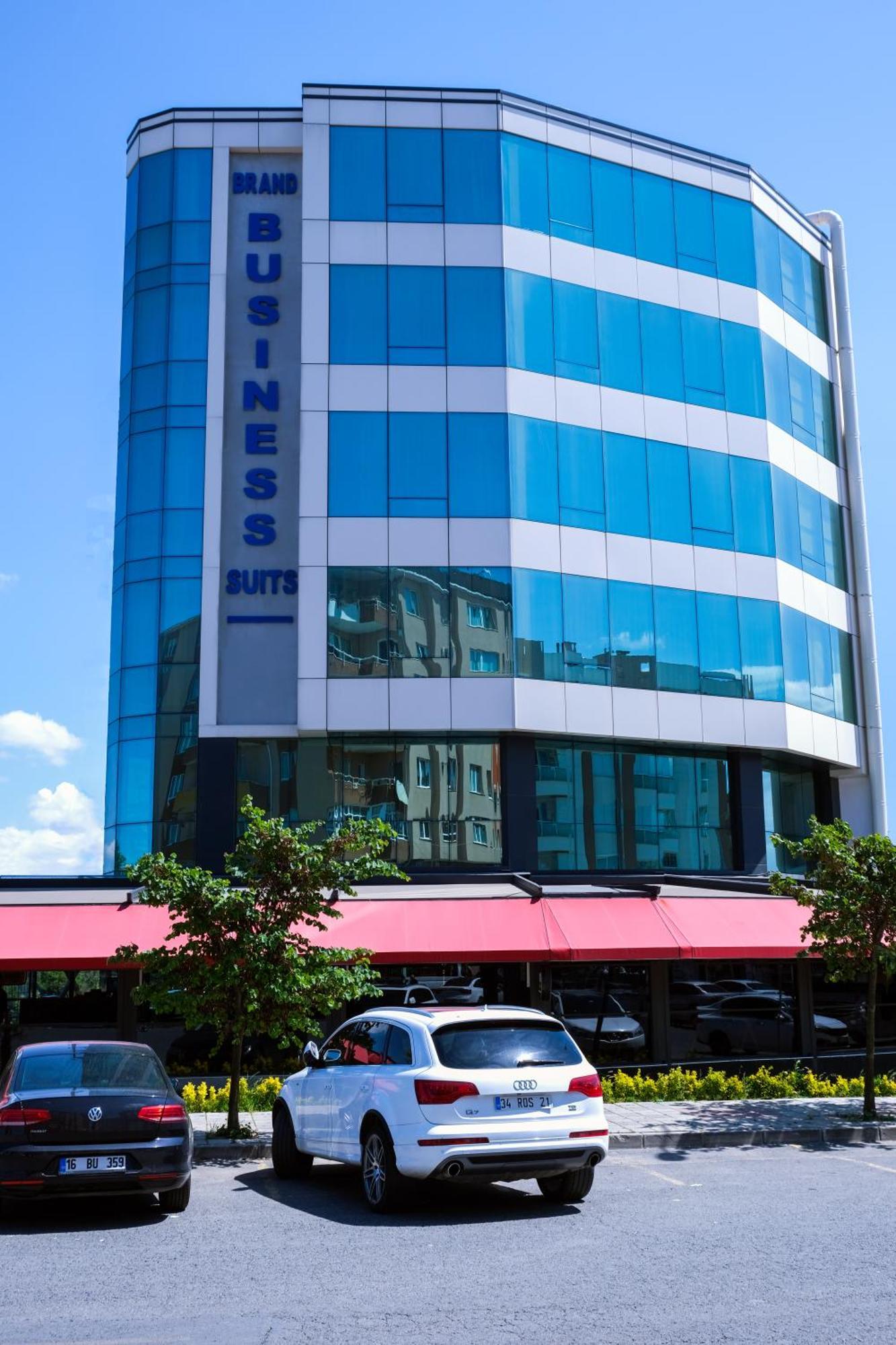 Brand Business Hotel Corlu Bagian luar foto
